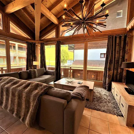 Spacieux, 3 Pieces + Mezzanine, Parking, Wifi - Fr-1-598-79 لي جيه